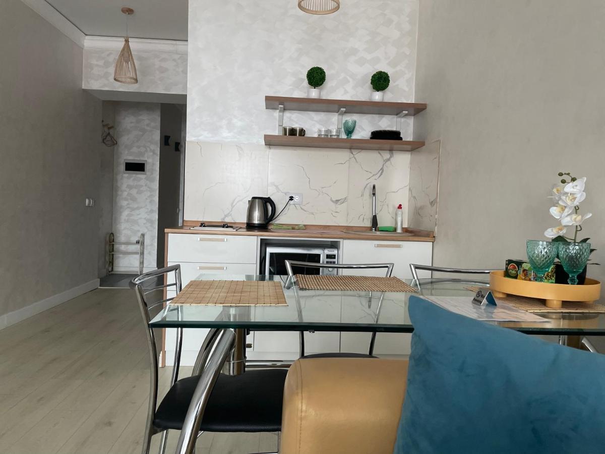 Арбат Apartment Almatý Exterior foto